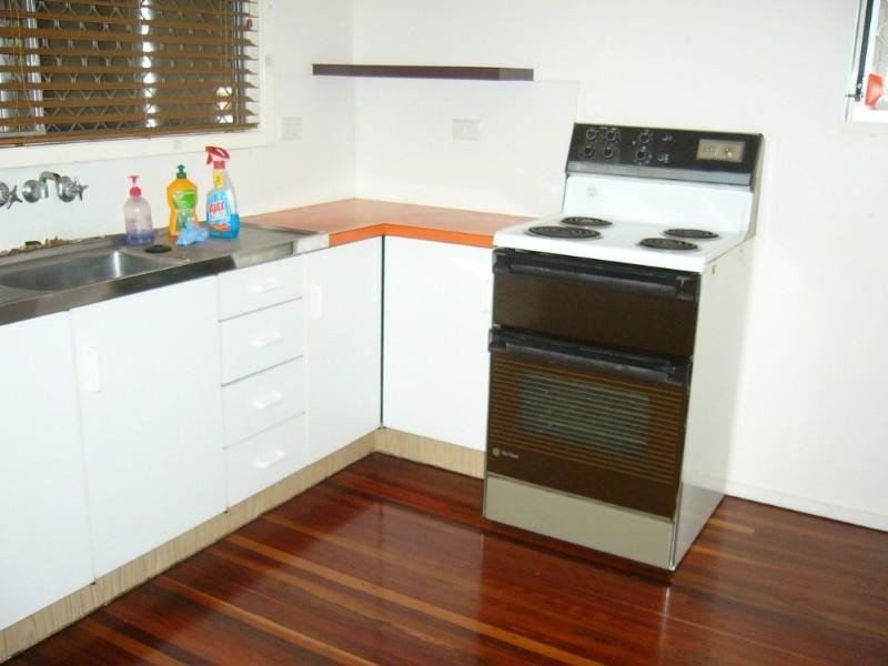 32 Hogan Street, Park Avenue QLD 4701