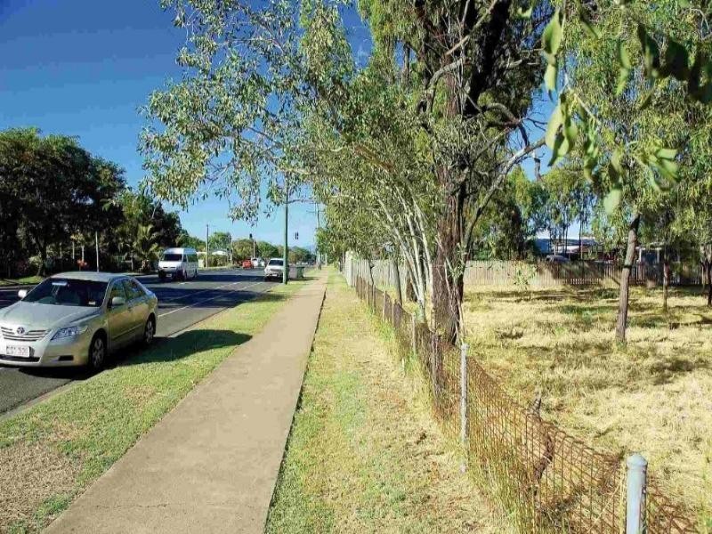 339 Dean Street, Frenchville QLD 4701