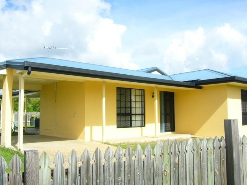 34 Col Crescent, Parkhurst QLD 4702