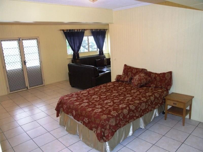 44 Lion Creek Road, Wandal QLD 4700