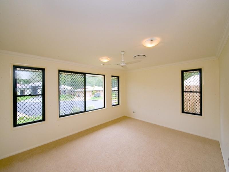 21 Constantia Crescent, Frenchville QLD 4701