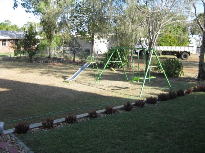 15 Cowan Court, Gracemere QLD 4702