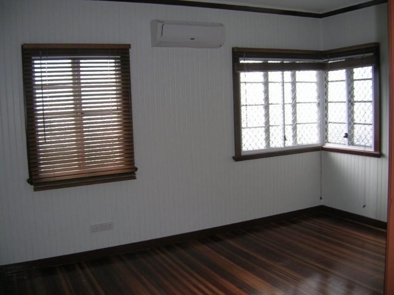 52 Knutsford Street, Wandal QLD 4700