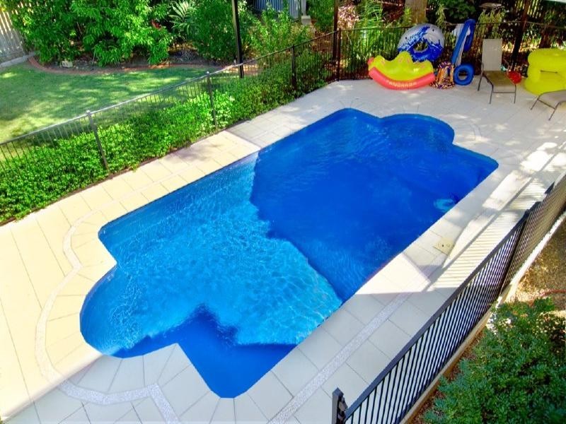 12 Thurston Street, Allenstown QLD 4700