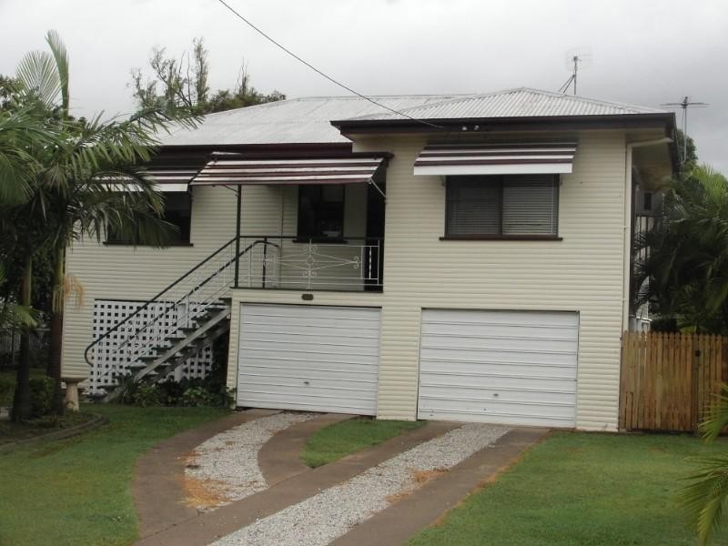 6 Martin Street, Park Avenue QLD 4701