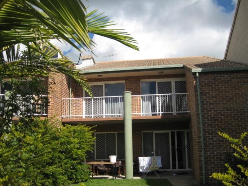 4/210 Murray Street, Allenstown QLD 4700