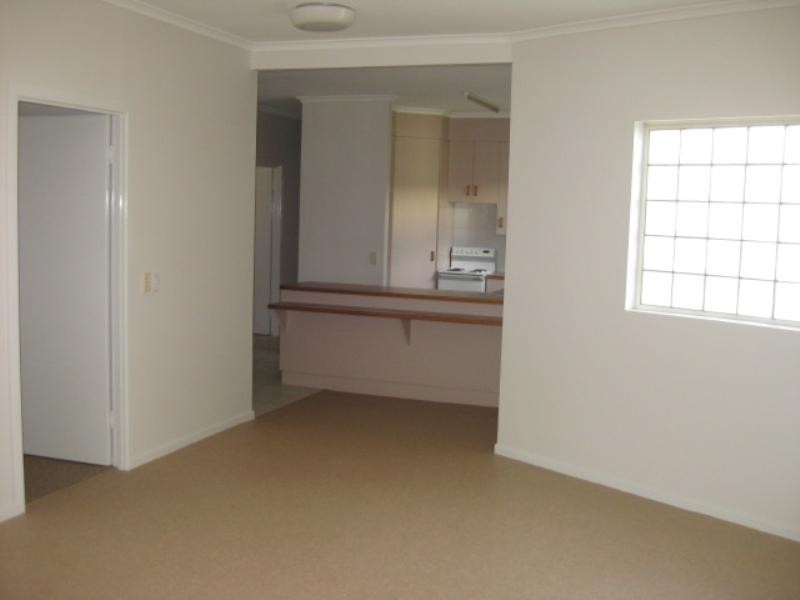 4/210 Murray Street, Allenstown QLD 4700