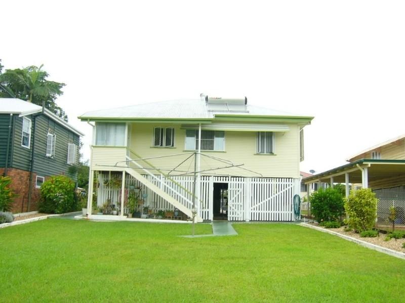 6 Meade Street, Wandal QLD 4700