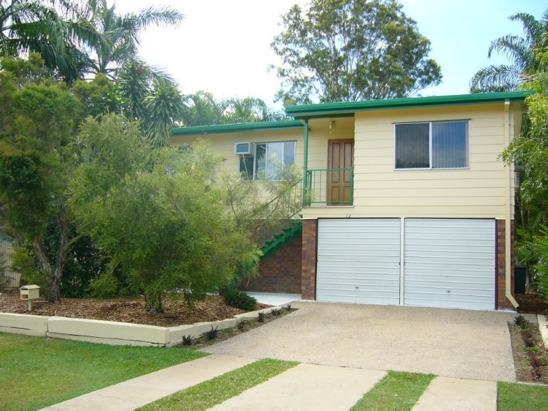12 Parris Street, Park Avenue QLD 4701