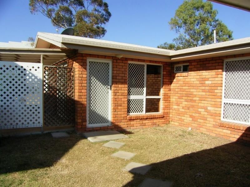 1/45 Denning Street, Park Avenue QLD 4701