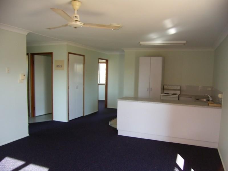 1/45 Denning Street, Park Avenue QLD 4701