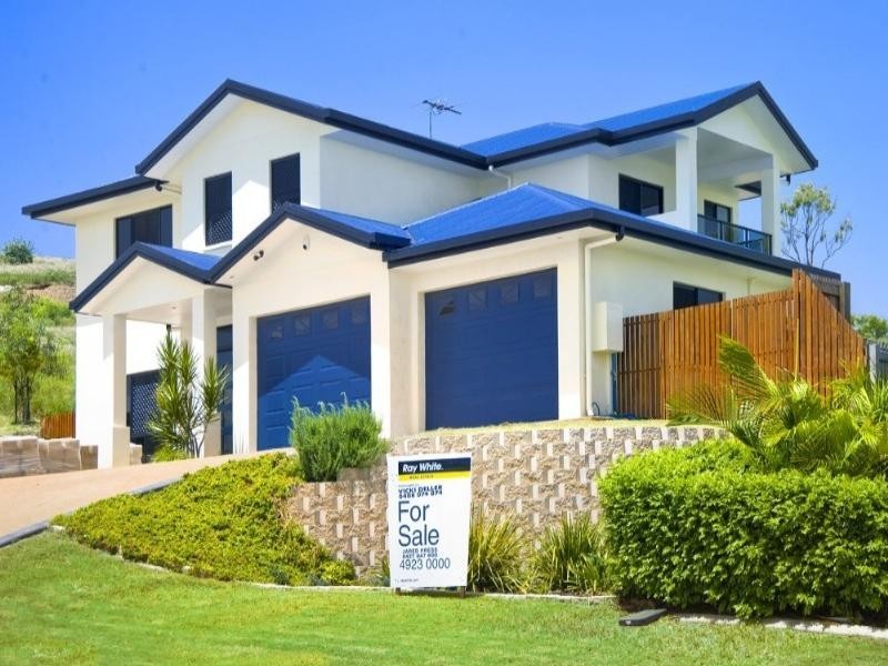 2 Foale Court, Kawana QLD 4701