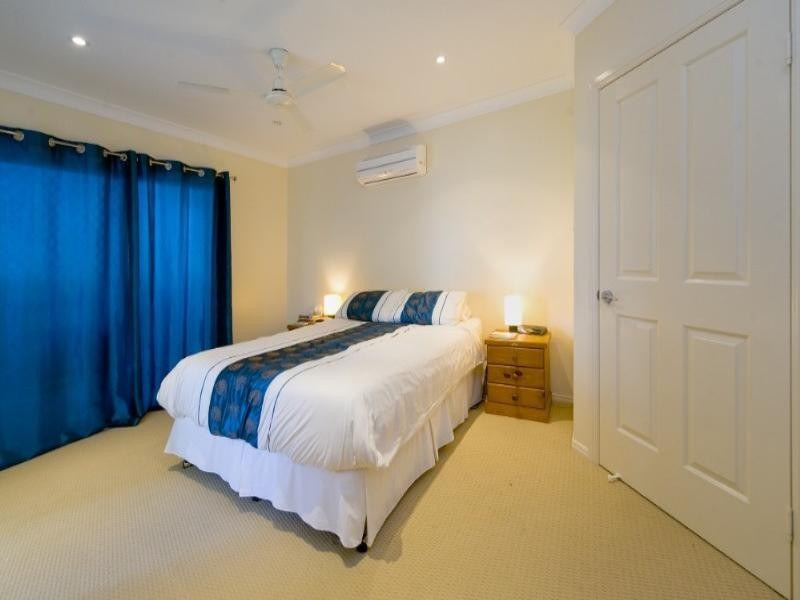 2 Foale Court, Kawana QLD 4701