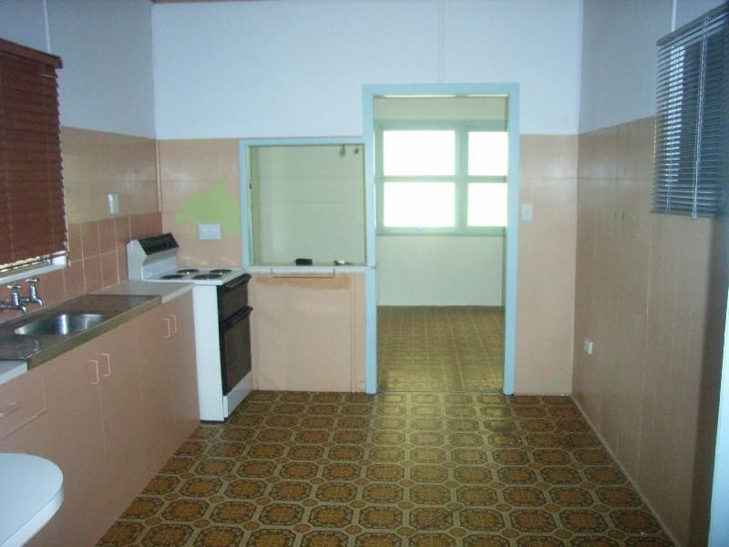 155 Mostyn Street, Berserker QLD 4701