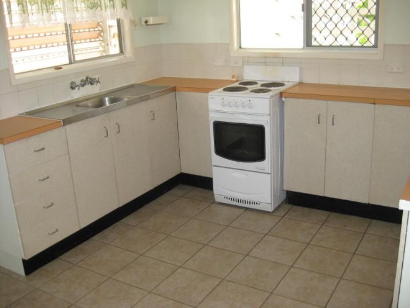 7 Arnold Street, Allenstown QLD 4700