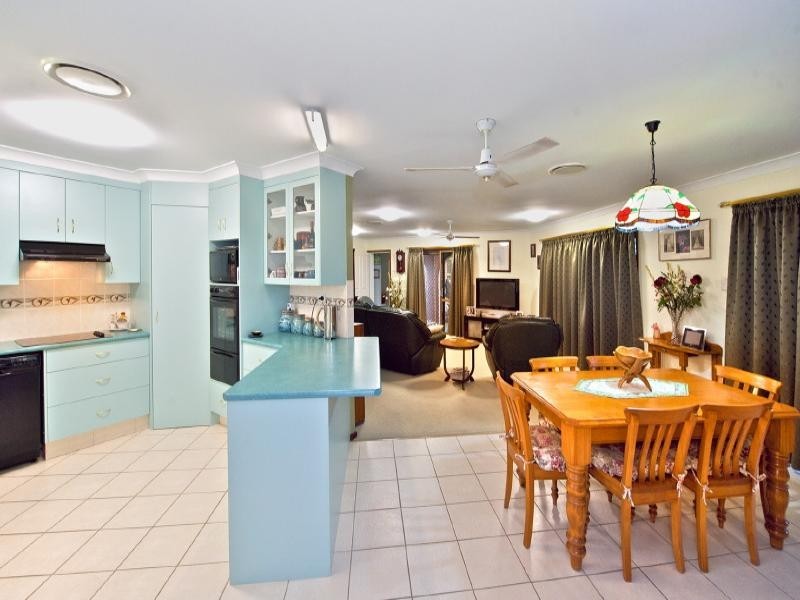 326 Philp Avenue, Frenchville QLD 4701