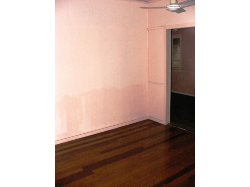 164 Earl Street, Berserker QLD 4701