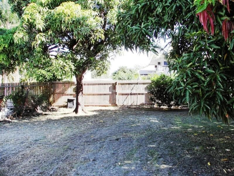 164 Earl Street, Berserker QLD 4701