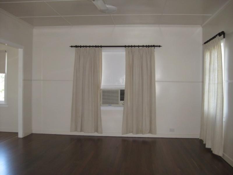 18 Separation Street, Allenstown QLD 4700