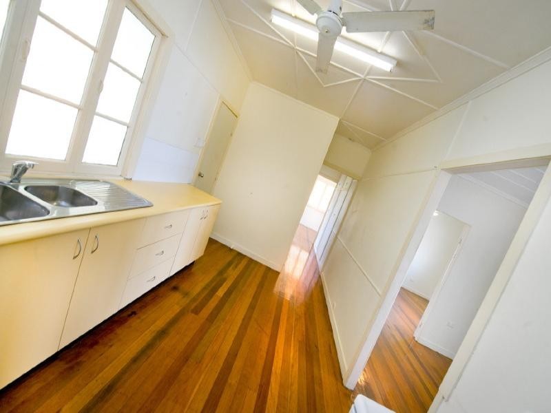 155 Edington Street, Berserker QLD 4701