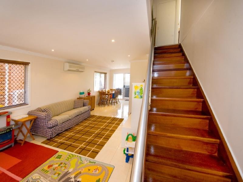 7/93 Pennycuick Street, Rockhampton QLD 4700