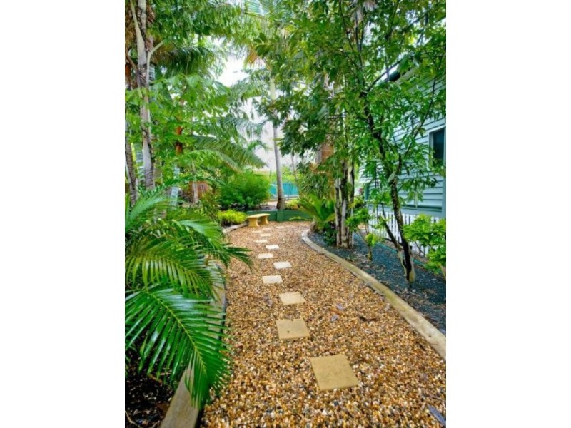 74 Albert Street, The Range QLD 4700