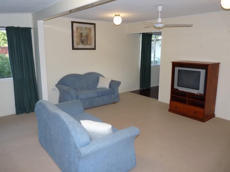 268 Blanchfield Street, Koongal QLD 4701