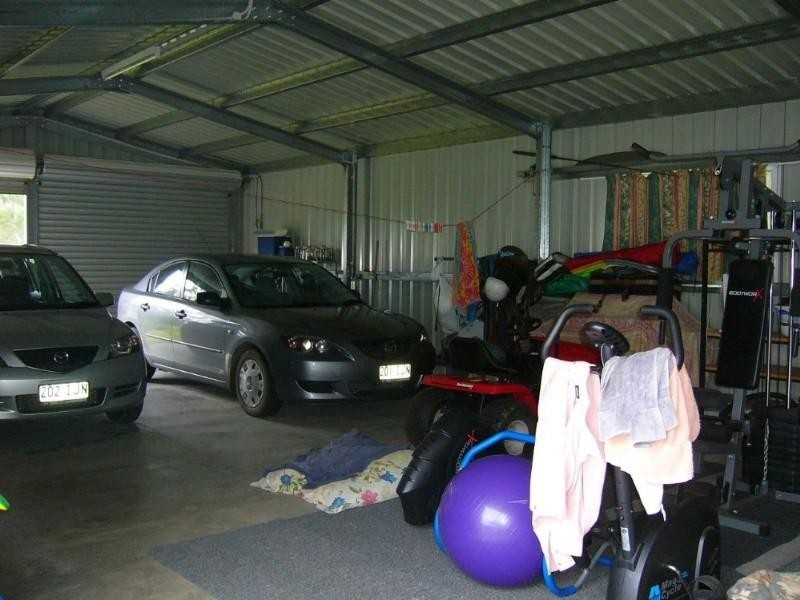 16 Spowart Road, Mount Chalmers QLD 4702