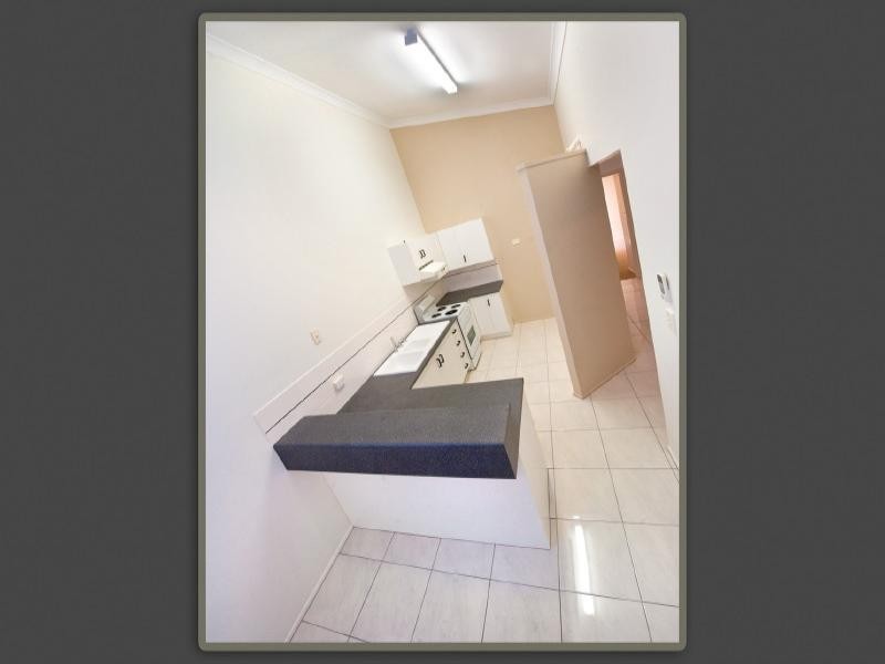 2/194 North Street, Rockhampton QLD 4700