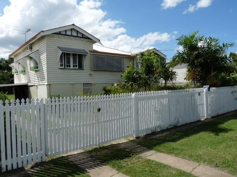 41 Armstrong Street, Berserker QLD 4701