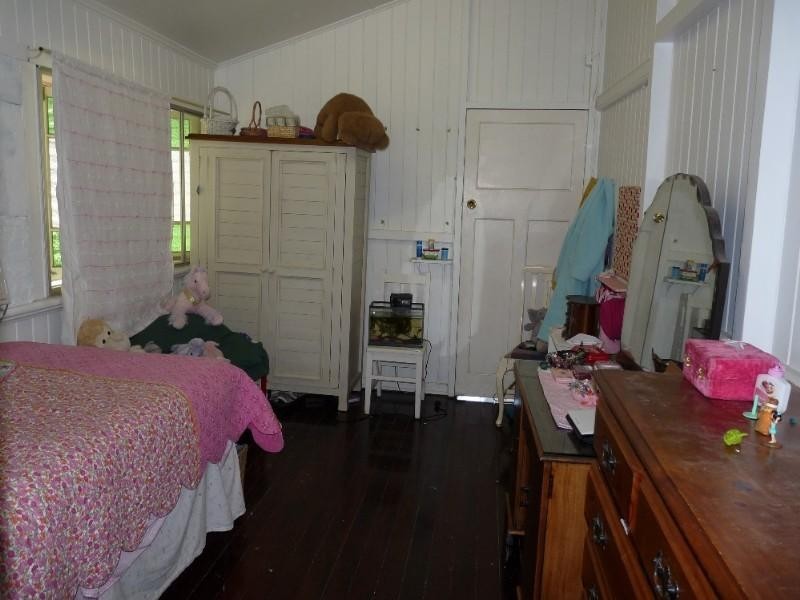 41 Armstrong Street, Berserker QLD 4701