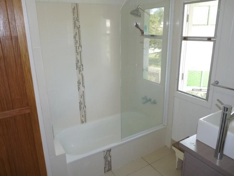 41 Armstrong Street, Berserker QLD 4701