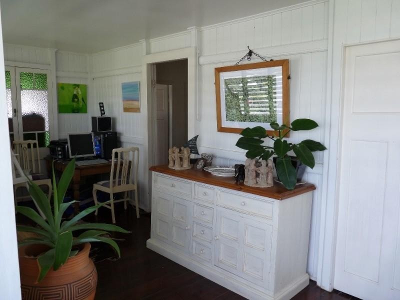 41 Armstrong Street, Berserker QLD 4701