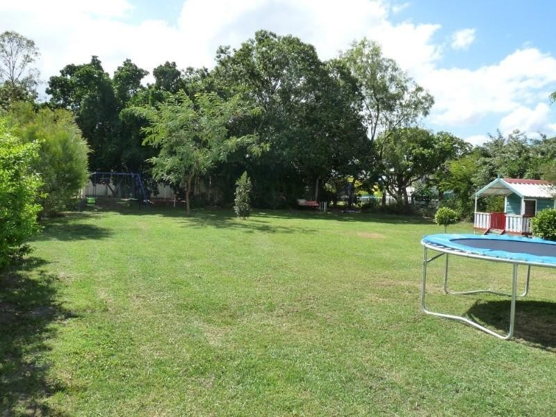 41 Armstrong Street, Berserker QLD 4701