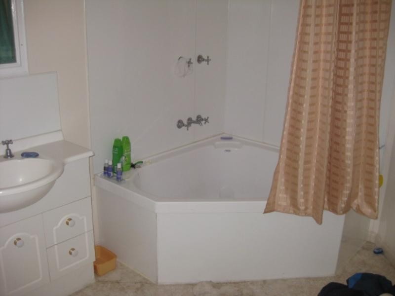 3/162 Campbell Street, Rockhampton QLD 4700