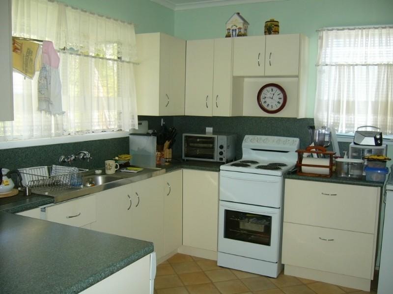 26 Churchill Street, Park Avenue QLD 4701