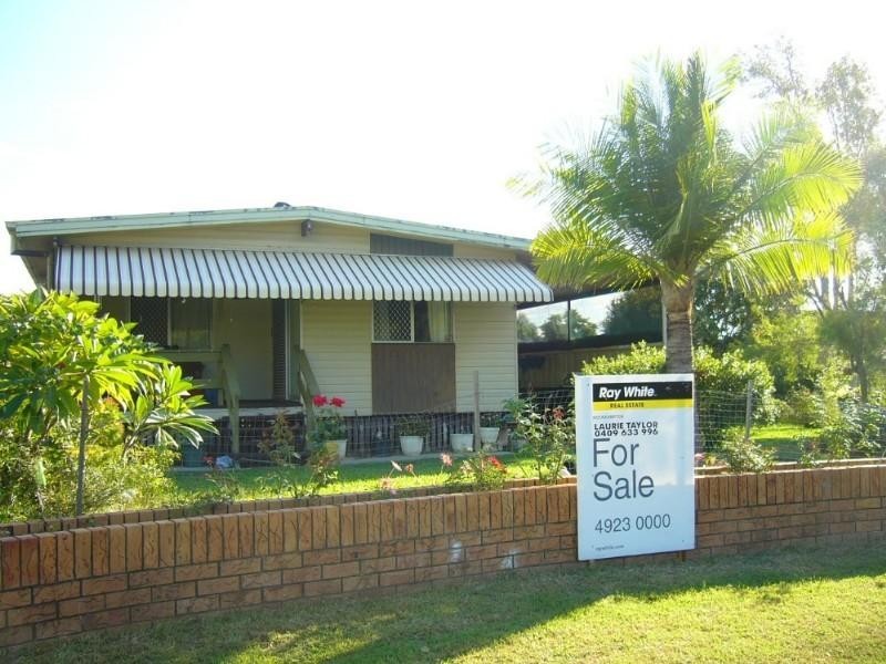 3 Ball Court, Park Avenue QLD 4701