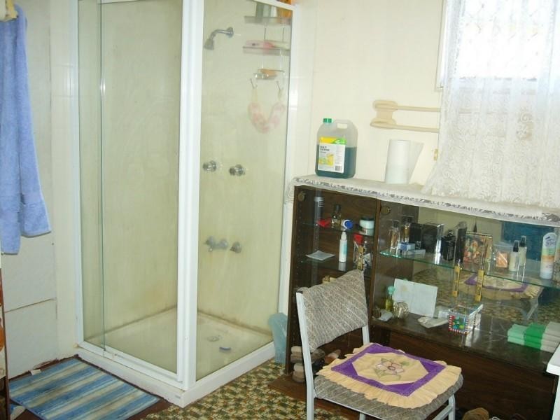 3 Ball Court, Park Avenue QLD 4701