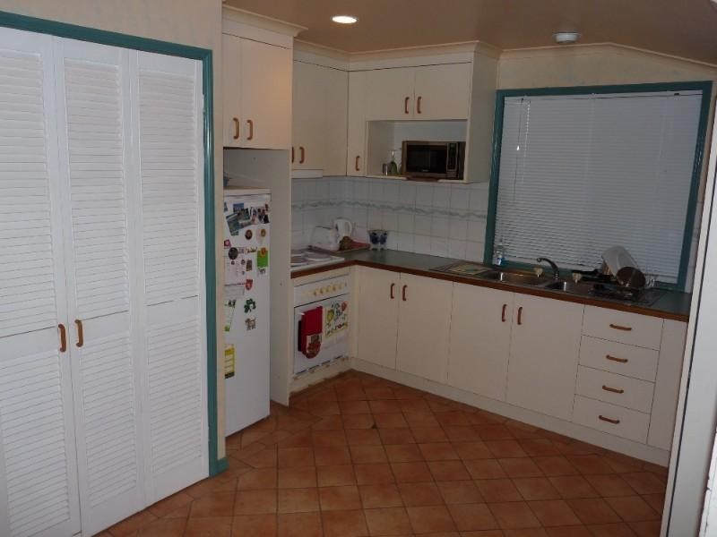 120 West Street, Allenstown QLD 4700