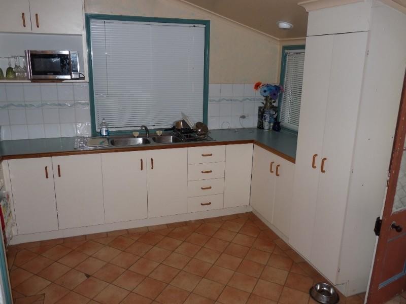 120 West Street, Allenstown QLD 4700