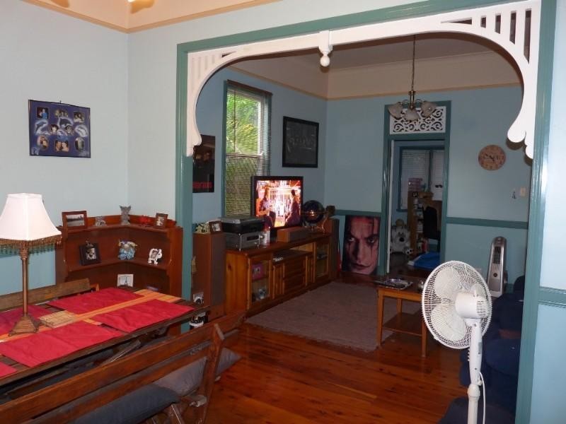 120 West Street, Allenstown QLD 4700