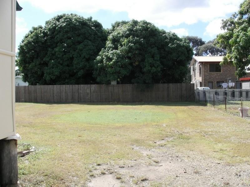 30 Thompson Street, Park Avenue QLD 4701
