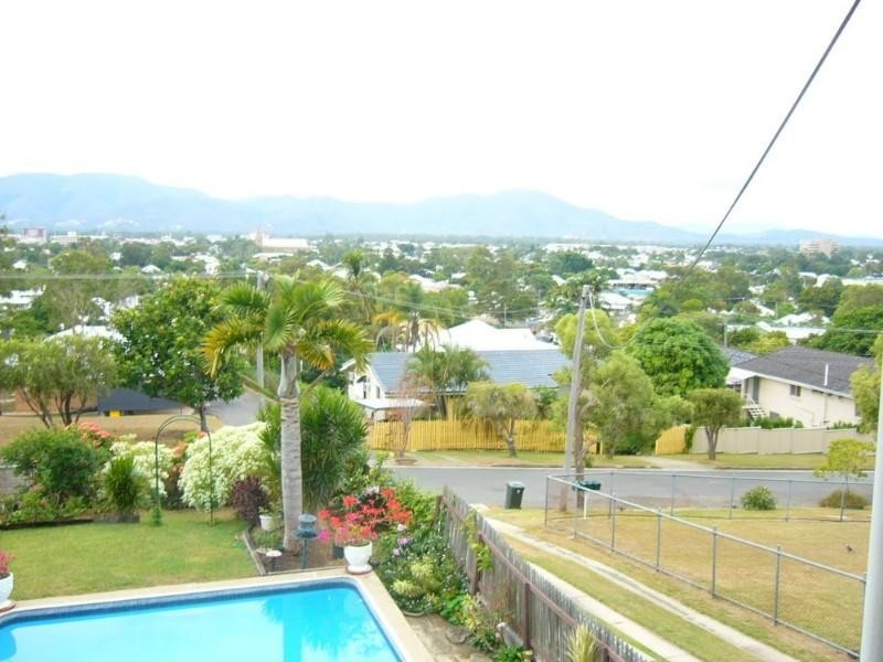 18 Athelstane Street, The Range QLD 4700