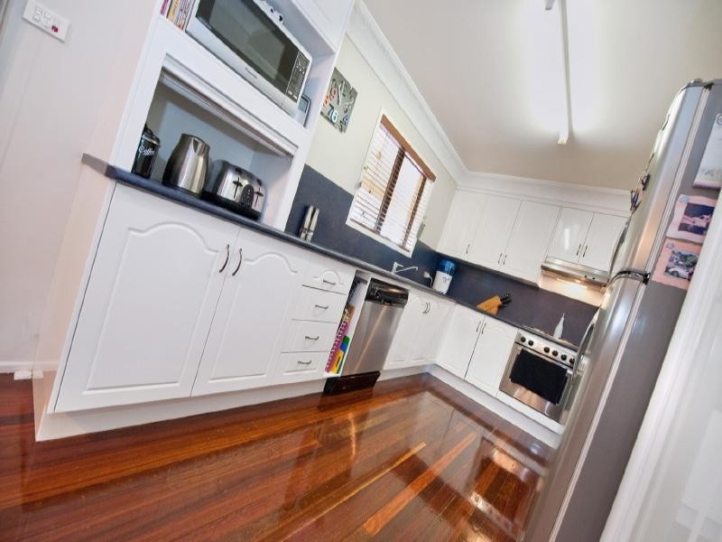 319 Philp Avenue, Frenchville QLD 4701