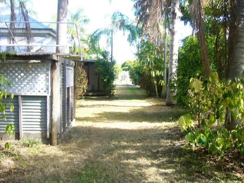 8 Harbourne Street, Koongal QLD 4701