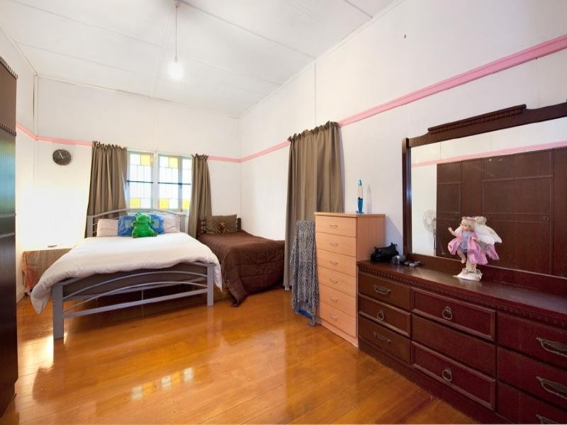 5 Higson Street, Berserker QLD 4701