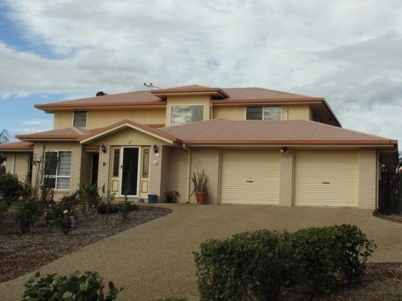 33 Mark Acton Close, Rockyview QLD 4701