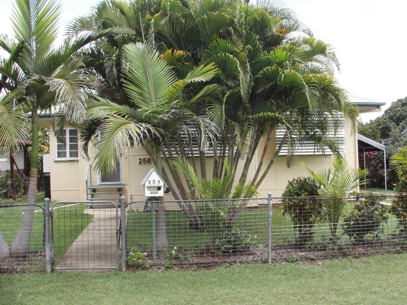 258 Hook Street, Berserker QLD 4701