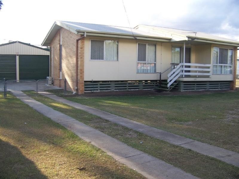 287 Pattemore Street, Kawana QLD 4701