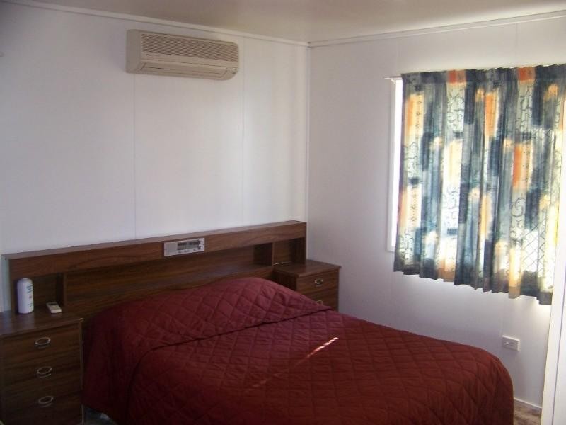 287 Pattemore Street, Kawana QLD 4701